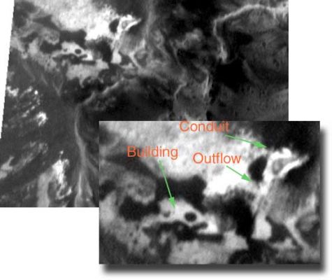 Unusual Squared Structure on Mars (3)
Anche il nostro "vecchio" Amico Massimo Granzo ci ha ben segnalato un link di indubbio interesse il quale richiama la tematica del possibile manufatto Marziano che era stato battezzato, dal Sig. Lorenzo Leone, come "La Villa". 
Adesso a pronuciarsi è il Dr T. Mc Cann, di Mars Unearthed (un Sito davvero splendido, lo ribadiamo!) il quale, tuttavia, questa volta ci sembra che si sia fatto prendere un pò la "mano" (e gli "occhi"!) dal suo software per l'ingrandimento e l'eleborazione delle immagini. 
Perchè? Perchè il modello interpretativo dell'Anomalìa di Superficie che il Dr Mc Cann ci propone a noi sembra, onestamente, un pò "forzato" (e NON in linea con le caratteristiche di Mars Unearthed le quali, di solito, ci sembrano molto più sobrie).
Insomma: la costruzione del Dr Mc Cann è affascinante ed intrigante ma, questa volta (secondo noi) davvero poco credibile anche se...non si può mai dire!

Comunque sia, complimenti a Massimo Granzo per la ricerca, a Lorenzo Leone (ancora) per la segnalazione originaria, ed al Dr T. Mc Cann per la (fantasiosa ed immaginifica) analisi del frame.
Parole chiave: Mars from orbit - Candor Chasma - Controversial