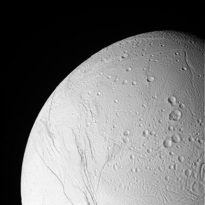 Enceladus fly-by (7) - from approx. 54.000 Km
nessun commento
Parole chiave: Saturn's Moons - Enceladus