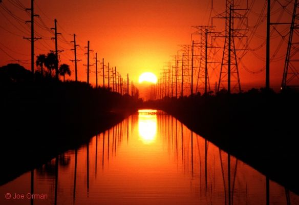 Equinox
Parole chiave: The Universe Inside