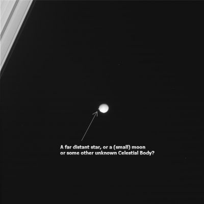 Occultation? (3)
Caption NASA:"(...) The camera was pointing toward Mimas that, at the time, was at approximately 1.345.112 Km away, and the image was taken using the CL1 and CL2 filters (...)".
Parole chiave: Saturn's Moons - Mimas - Controversial