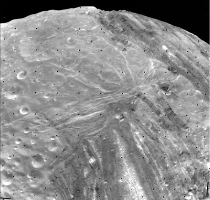 The "limb" of Miranda
nessun commento
Parole chiave: Uranus' Moons - Miranda