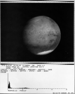 Mars from Mariner 7: approaching Mars (7)
nessun commento
Parole chiave: Mars from Space