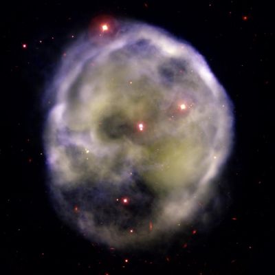 NGC 246 - The "Skull (Planetary) Nebula"
"...Nel mio passato, ho dovuto fare i conti con un’infinità di cose, alcune delle quali sono apparse ai miei occhi troppo grandi rispetto alle mie forze; il fatto che mi trovi qui a parlarne dimostra che, naturalmente, questo non era vero, ma la paura di non farcela è rimasta uguale.
Quelle prove hanno influenzato la mia vita così che, oggi, io sono il frutto di ciò che da ognuna di esse è riuscito ad emergere di me. Così, quando avrò cento anni e sarò il prodotto di quanto oggi sarò capace di fare  del mio presente, dovrebbe ..."

Giuseppe Spina - "Il Passato"
Parole chiave: From Earth Images