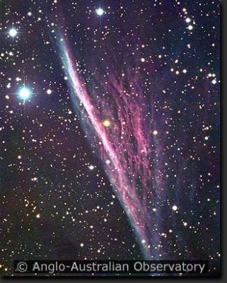 NGC 2736 - the "Pencil Nebula" (inside "Vela Nebula")
"...Tu pensi che conoscere il futuro sia un dono meraviglioso, capace di cambiare la tua Vita e di trasformarla in qualcosa di diverso: qualcosa di formidabile e di solo tuo. 
E su qualcosa hai ragione: conoscere il futuro cambia la tua Vita e la trasforma in qualcosa di diverso. 
Ma su qualcosa sbagli. 
Conoscere il futuro ti rende prigioniero. Prigioniero di un Destino già scritto, ma che sei capace di accettare solo se ti piace. 
Se ti piace, allora quel Destino lo agogni. Lo culli. Lo aspetti con ansietà e trepidazione. 
Ma se non ti piace, allora la Vita - TUTTA la tua Vita! - diventa un incubo. 
Un continuo guardare l'orologio ed un continuo domandarsi se ne valeva la pena. La pena.
La pena di fare cosa? ... Di fare le cose che sono state fatte? O forse di non farle? Di dire le cose dette o forse di non dirle?
Valeva forse la pena, di conoscere il futuro?
Valeva forse la pena, di camminare su questa Terra?
Valeva forse la pena, di vivere questa Vita?!?..."

P.C. Floegers - "In the Paradox" 
Parole chiave: From Earth Images