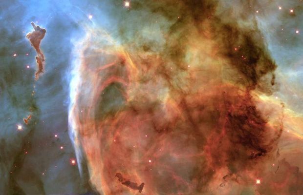 NGC 3372 - The "Carina Nebula"
"...Now I can tell, I know
I was too blind,
I feel the Tiger's smile
Right on my back…
There were no stars to see
Nothing to find,
While I was looking for
Her streaked neck ... 

My Fate is done and now
I will to pay…
I guess She's going to jump
She draws Her sword:
My Fate is done,
There's nothing more to say,
She's proud to show me now
The Tigers' World ..."

P.C. Floegers - "Tigers' World"
Parole chiave: Hubble Images