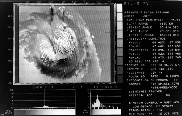 Mars from Mariner 9: the North Pole of Mars
nessun commento
Parole chiave: Mars from orbit - North Polar Cap