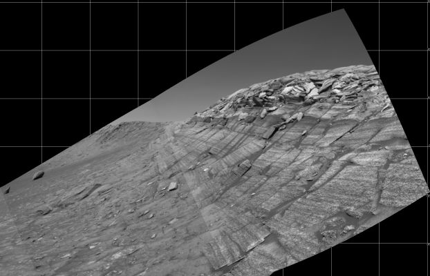 The inner wall of Endurance Crater (Burns Cliff) - Sol 280
Caption NASA originale: ""Burns Cliff" during the rover's 280th martian day (Nov. 6, 2004). This cliff in the inner wall of "Endurance Crater" displays multiple layers of bedrock for the rover to examine with its panoramic camera and miniature thermal emission spectrometer. The rover team has decided that the farthest Opportunity can safely advance along the base of the cliff is close to the squarish white rock near the center of this image. After examining the site for a few days from that position, the the rover will turn around and head out of the crater". Già, Opportunity sta per uscire da Endurance. Ma dove andrà? Forse a controllare che lo "scudo termico" di cui abbiamo tanto detto e visto sia davvero lo "scudo termico"? Ce la farà ad arrivare sin là, o si "guasterà" prima?... Dobbiamo solo aspettare qualche altro Sol, e poi sapremo!...
Parole chiave: Endurance Crater