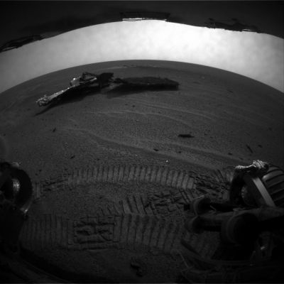Look back...
nessun commento
Parole chiave: Postcards from Mars