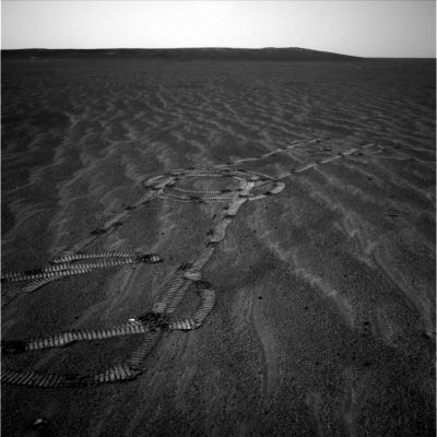 Panorama on Sol 340: around the man-made impact crater
nessun commento
Parole chiave: Heat-Shield and surroundings