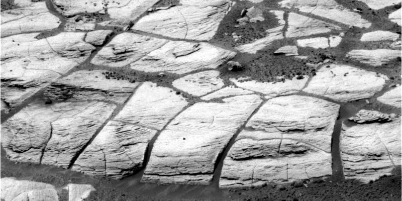 Details of the surface (1) - Sol 648
nessun commento
Parole chiave: Martian Paving