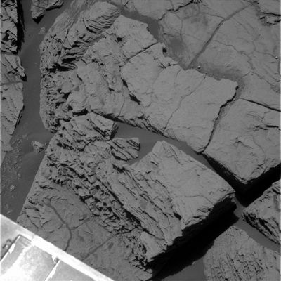 The "Martian Paving", from VERY close (2) - Sol 652
nessun commento
Parole chiave: Martian Paving - Erebus Area
