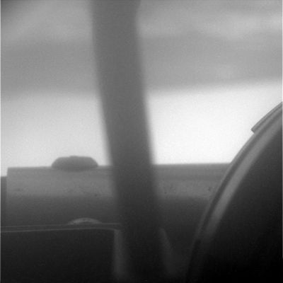 What is this? (context image) - Sol 654
Un interessante frame selezionato dal Dr Gianluigi Barca il quale, a ben vedere, sembra rappresentare un riflesso di un qualche tipo su una delle componenti metalliche del Rover oppure un dettaglio sfuocato dei suoi dintorni. 
Quale delle due ipotesi corrisponde al vero? 

La prima, la seconda o nessuna delle due?!?
Parole chiave: Microscopic Imager - Controversial Frame