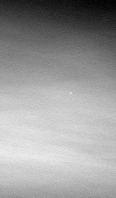 In the lights of the dawn... (3)
Original caption:"Left Pan-Cam Non-linearized Sub-frame EDR acquired on Sol 687 of Opportunity's mission to Meridiani Planum at approximately 04:43:19 MLT.
Camera commanded to use Filter 1 (739 nm)".
Parole chiave: Martian Night-Sky - Controversial frame