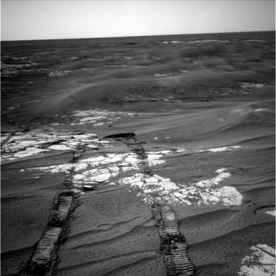 Like an island, in a Sea of Dust... (4) - Sol 753
nessun commento
Parole chiave: Martian Soil - Meridiani Planum