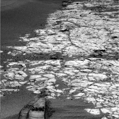 Paving and Rover Tracks - Sol 784
nessun commento
Parole chiave: Martian Surface - Martian Paving - Meridiani Planum
