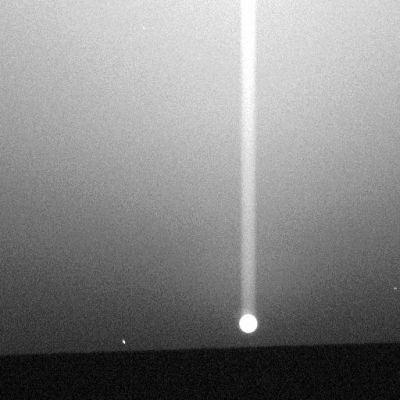 Sunset on Mars, with "lights" in the Sky (2) - Sol 795
Caption NASA originale:"Right PanCam Non-linearized Sub-frame EDR acquired on Sol 795 of Opportunity's mission to Meridiani Planum at approximately 17:54:45 MLT.
Camera commanded to use Filter 4 (864 nm)".
Parole chiave: Martian Sunset