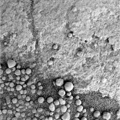 Checking the Martian Paving and berries (3) - Sol 804
nessun commento
Parole chiave: Microscopic Imager - Berries