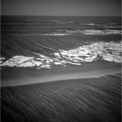 Ripples and Paving (2) - Sol 813
nessun commento
Parole chiave: Mars Panorama - Dunes, Ripples and Outcrops - Meridiani Planum