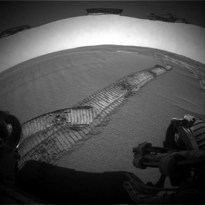 Deep tracks, on the way to Victoria (2) - Sol 814
nessun commento
Parole chiave: Martian Surface - Rover tracks