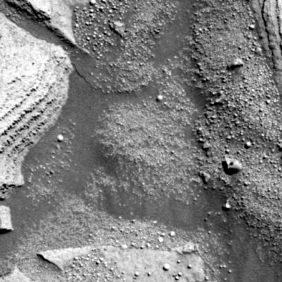 Layers, cobbles and berries... - Sol 825
nessun commento
Parole chiave: Mars rocks, sand and debris
