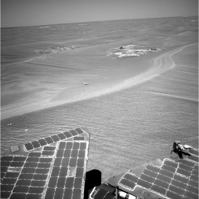 The magnificent "Desolation" of Meridiani Planum (2) - Sol 833
nessun commento
Parole chiave: Mars Panorama - Dunes, Ripples and Outcrops - Meridiani Planum