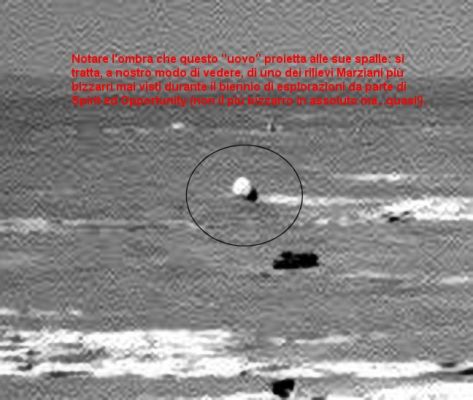 A "Menhir" in the distance?!? (detail mgnf) - Sol 871
Il commento è riportato sul frame.
Parole chiave: Highly Controversial Surface Structure - Opportunity Series
