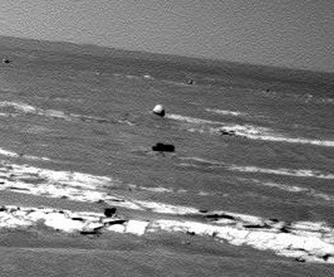 Closing up on Beagle Crater: the Menhir (detail mgnf) - Sol 873
nessun commento
Parole chiave: Mars Panorama - Beagle Crater Area