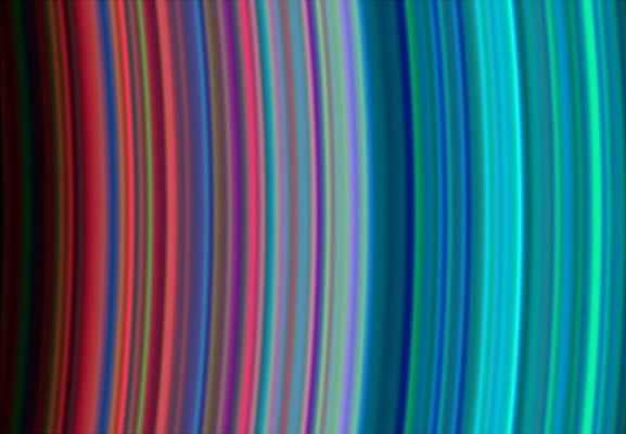 The Rings of Saturn in ultraviolet (detail)
vedi il commento al frame che precede
Parole chiave: Saturn's Rings