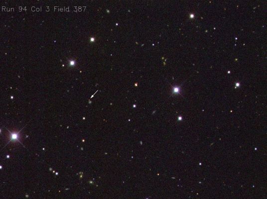 High Red Shift Quasar 490
Ora, dato che il Sole si sposta fra le stelle in direzione Est di circa 1° al giorno, succede che il ritorno del sole medio e del sole del punto Gamma al meridiano di riferimento, non avviene esattamente nello stesso tempo. Ne consegue una leggera differenza fra Giorno Medio e Giorno Siderale tale per cui il secondo è di circa 4 minuti più corto del primo. 

"...Tutto ciò premesso, sapreste dire che ore sono, adesso, ovunque vi troviate, in tutti e tre i Tempi?..."

Il Vostro WebMaster
Parole chiave: From Earth Images