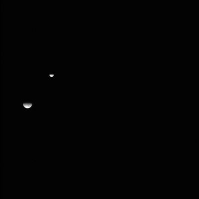 Rhea (or Tethys?) and Titan: getting closer...
nessun commento
Parole chiave: Saturn's Moons - Rhea and Titan