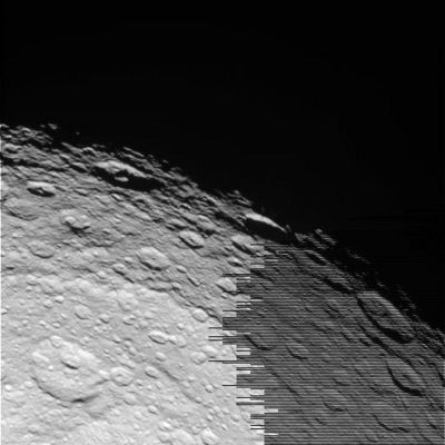 Features on the Terminator
N00043409.jpg was taken on November 26, 2005 and received on Earth November 28, 2005. The camera was pointing toward Rhea that, at the time, was approximately 61.970 Km away.
The image was taken using the CL1 and GRN filters.
Parole chiave: Saturn's Moons - Rhea