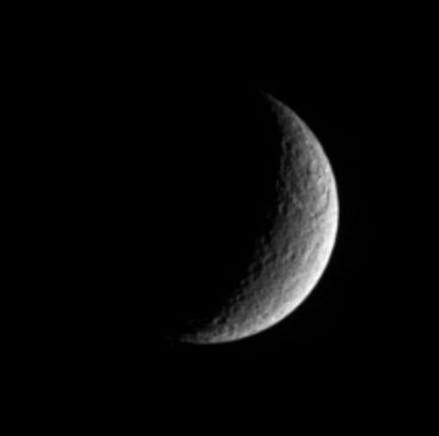 Rhea: so "old" and yet so "beautiful...
Caption NASA:"Rhea displays a prominent scar in this view from Cassini. A large and ancient impact basin can be seen at upper right. The giant feature occurs within a terrain that appears rugged and which likely is saturated with other smaller craters. 
Rhea is Saturn's second-largest moon at 1.528 Km (about 949 miles) across. This view shows terrain on the moon's Trailing Hemisphere. 
North is up. 

The image was taken in polarized ultraviolet light with the Cassini spacecraft narrow-angle camera on April 24, 2006 at a distance of approx. 2 MKM (such as about 1,2 MMs) from Rhea and at a Sun-Rhea-spacecraft, or phase, angle of 117°. Resolution in the original image was approx. 12 Km (about 7 miles) per pixel. The image has been magnified by a factor of two and contrast-enhanced to aid visibility".
Parole chiave: Saturn's Moons - Rhea