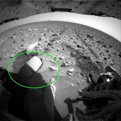 Martian Sandglasses? - Sol 66
nessun commento
Parole chiave: Mars Rocks, Sand and Debris - Anomalous Surface Feature