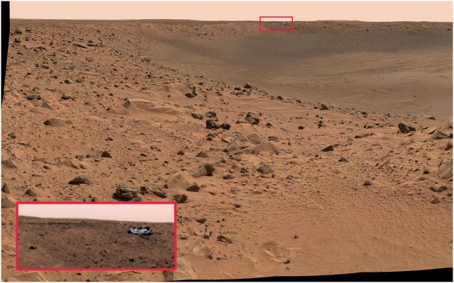 The Heatshield on the edge of Bonneville Crater - Sol 68 (Contrast Enhanced - Almost True Colors; credits: NASA/JPL-Caltech)
Un nuovo ed interessante frame relativo al grande Cratere Bonneville ed allo "scudo termico" (nel riquadro) precipitato sul bordo del cratere. Un'immagine chiarificatrice, da tanti punti di vista...
Parole chiave: Martian Surface - Craters - Bonneville Crater