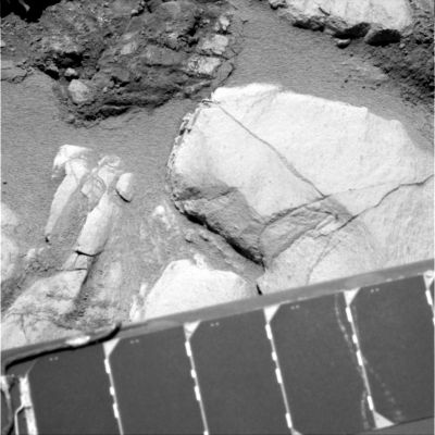Martian Rocks (close-up) - Sol 217
nessun commento
Parole chiave: Mars rocks, sand and debris