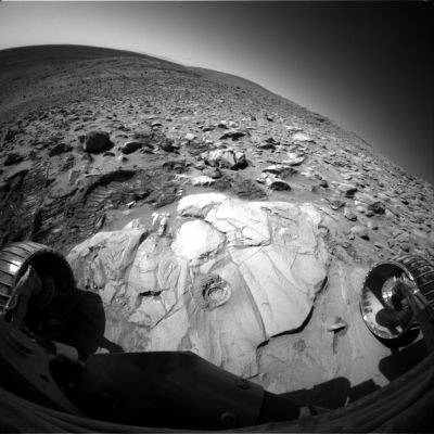 Distorted Vision Of Gusaev Crater
Parole chiave: Postcards from Mars