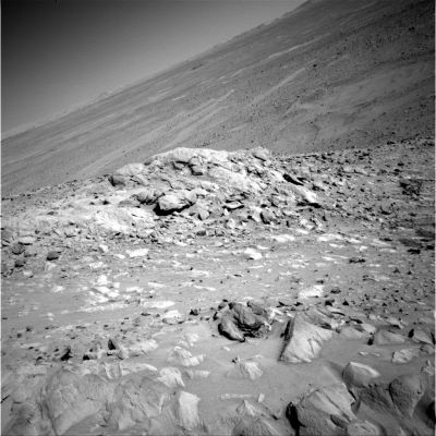 Columbia Hills' landscape and the "Martian Mound"
Parole chiave: Mars rocks, sand and debris