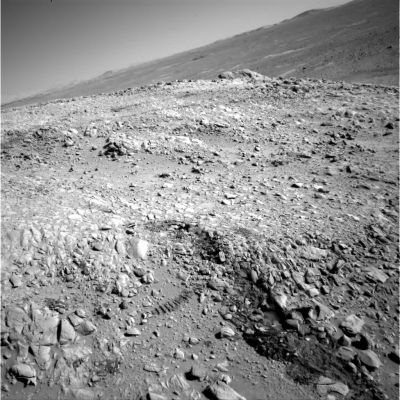 Martian rocks around Spirit (2)
Parole chiave: Mars rocks, sand and debris