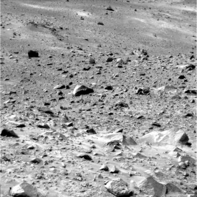 Flat, conical and squared stones on Sol 422 (4)
nessun commento
Parole chiave: Mars rocks, sand and debris