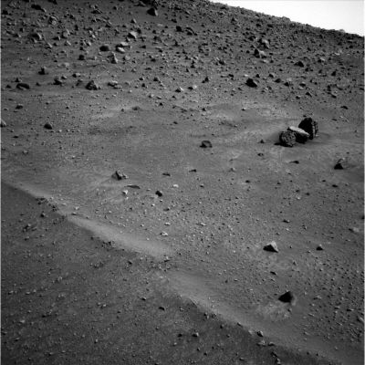 Unusual rocks, just rocks... (9)
nessun commento
Parole chiave: Mars rocks, sand and debris