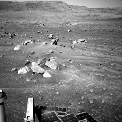 Same rocks, different angles (1)
nessun commento
Parole chiave: Mars rocks, sand and debris