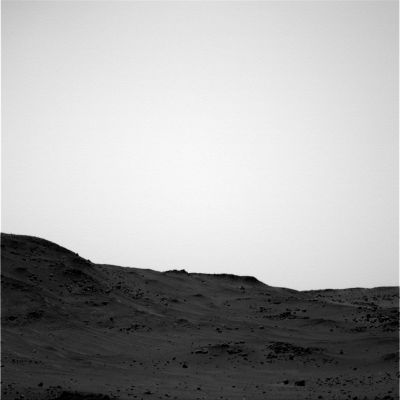Panorama
Terzo ed ultimo tassello della breve panoramica iniziata con la ripresa dei tre "strati" di colline e montagne immerse nella foschia di Gusaev Crater.
Parole chiave: Mars Panorama