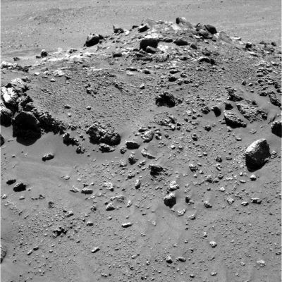 The 'usual unusual' rocks, on Sol 477 (3)
nessun commento
Parole chiave: Mars rocks, sand and debris - Controversial image