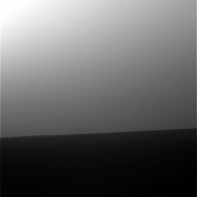 When the night falls... (3) - Sol 526
Frame 1, ripreso alle ore 18:19:24 MLT - filtro 7
Frame 2, ripreso alle ore 18:22:47 MLT - filtro 7
Frame 3, ripreso alle ore 18:25:36 MLT - filtro 7
Parole chiave: Mars Panorama