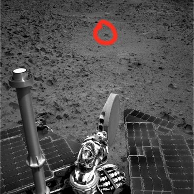 What lies ahead? (4) - Sol 548
...Déjà vu?!?
Parole chiave: Mars rocks, sand and debris - Controversial image
