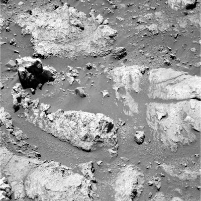 Spectacular and strange stones (3) - Sol 554
nessun commento
Parole chiave: Mars rocks, sand and debris
