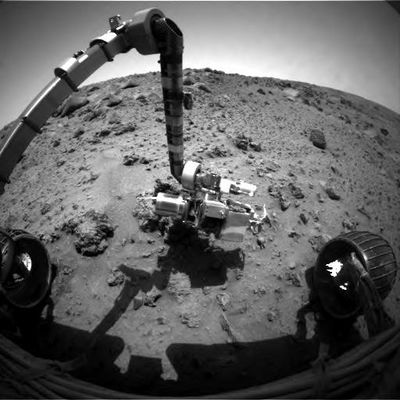 About 100 meters from the summit - Sol 567
Caption NASA originale:"Spirit has been busy performing investigations with the tools on its robotic arm. 
It studied 2 targets on the rock dubbed "Bourgeoisie" and did a small bump to "Hausmann" to take some microscopic images. The plan was to drive away the next day, but the uplink did not happen correctly. 
The drive was replanned for Aug. 5 (Sol 565). 
As of Sol 564, Spirit is approximately 100 mt (328 feet) from the summit, and the Rover will continue driving towards it".
Parole chiave: Mars Panorama - Mars rocks, sand and debris