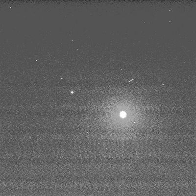 Martian night? (2) - Sol 585
Le foto diurne nelle quali è stato inquadrato il Sole apparivano con delle caratteristiche visive completamente diverse e quindi, salvo attendere la versione ufficiale NASA, la nostra ipotesi ci sembra fondata.
Un oggetto minore (appena visibile in due soli frames) che cambia molto rapidamente la sua posizione del Cielo di Marte potrebbe anche essere una delle Sonde in orbita attorno al Pianeta Rosso (Mars Express o MGS magari?!?), tuttavia gli elementi in nostro possesso - troppo pochi - non ci permettono assolutamente di sostanziare questa ipotesi la quale resta meramente speculativa.

Voi che ne pensate? 
Parole chiave: Martian Sky - Controversial