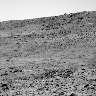 Ejecta, boulders and outcrops on the slopes of Husband Hill (2) - Sol 661
nessun commento
Parole chiave: Mars Panorama - Rocks, Outcrops and Boulders