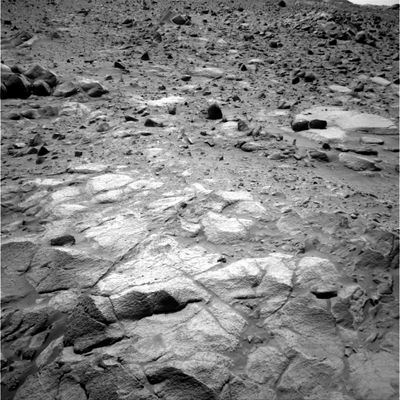 Unusual rocks near Spirit (2) - Sol 671
nessun commento
Parole chiave: Mars rocks, sand and debris